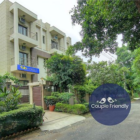 Fabhotel Phoenix Hospitality Gurgaon Exterior photo